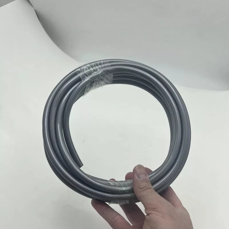 کارواش شارژی مدل ِDB به همراه باطری اضافی