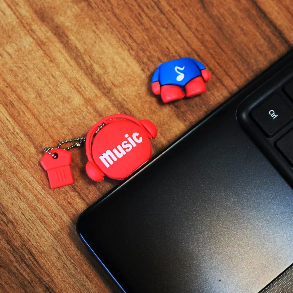 فلش مموری طرح موزیک من 02 مدل Ul-Music man02 ظرفیت 128 گیگابایت