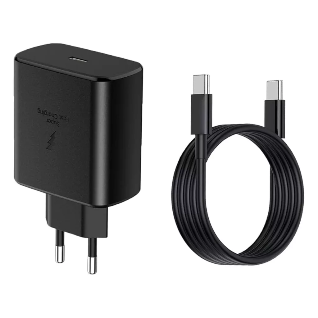 شارژر دیواری 45 وات فوننگ مدل UK32 به همراه کابل تبدیل USB-C