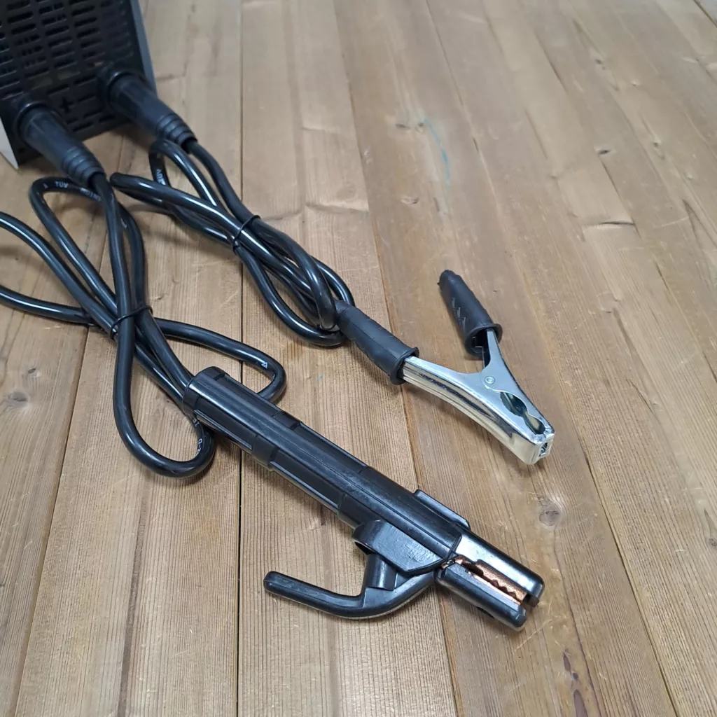 اینورتر جوشکاری صنعتی 400 آمپر ادون مدل MMA_WELDER