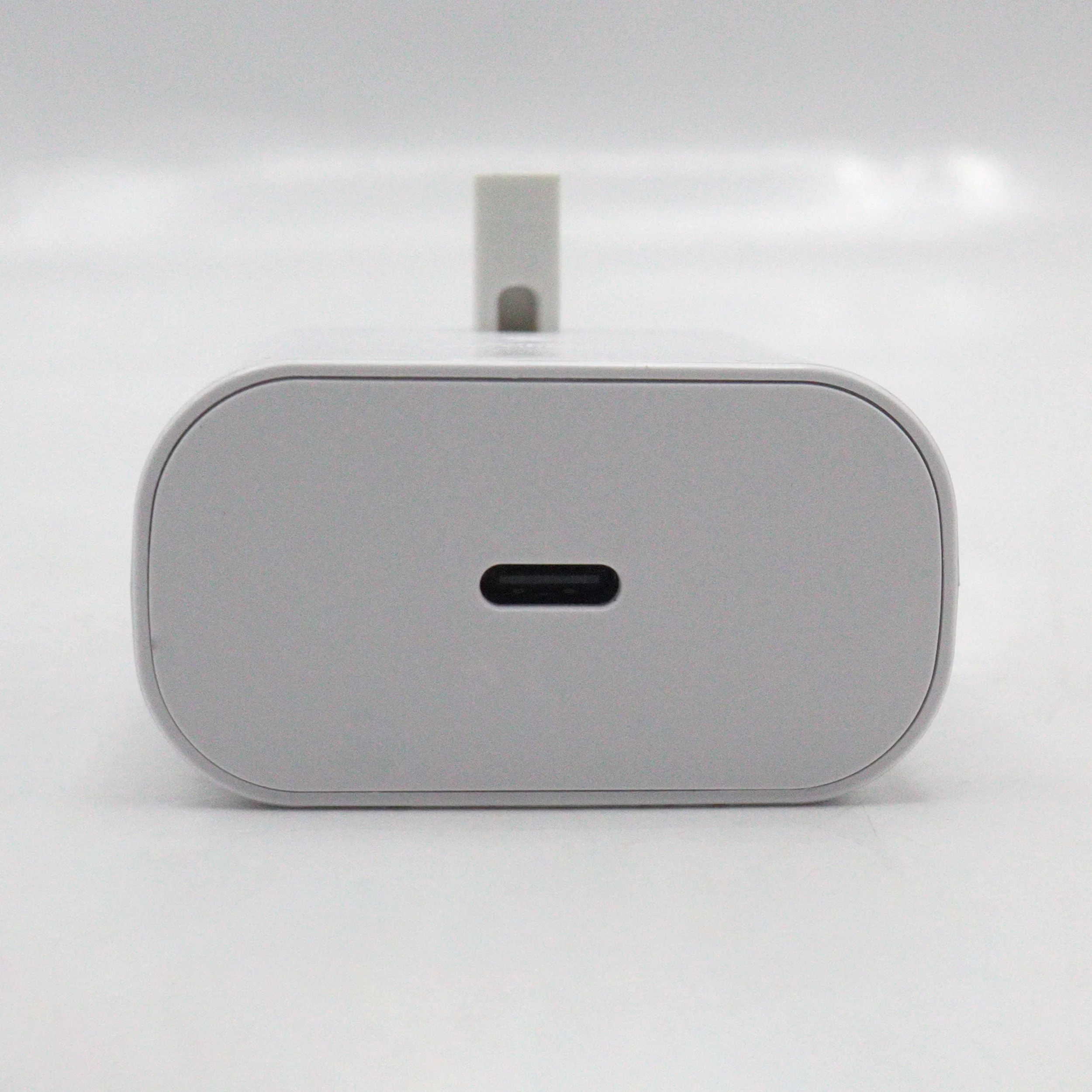 شارژر دیواری 25 وات مدل YP-USB-C