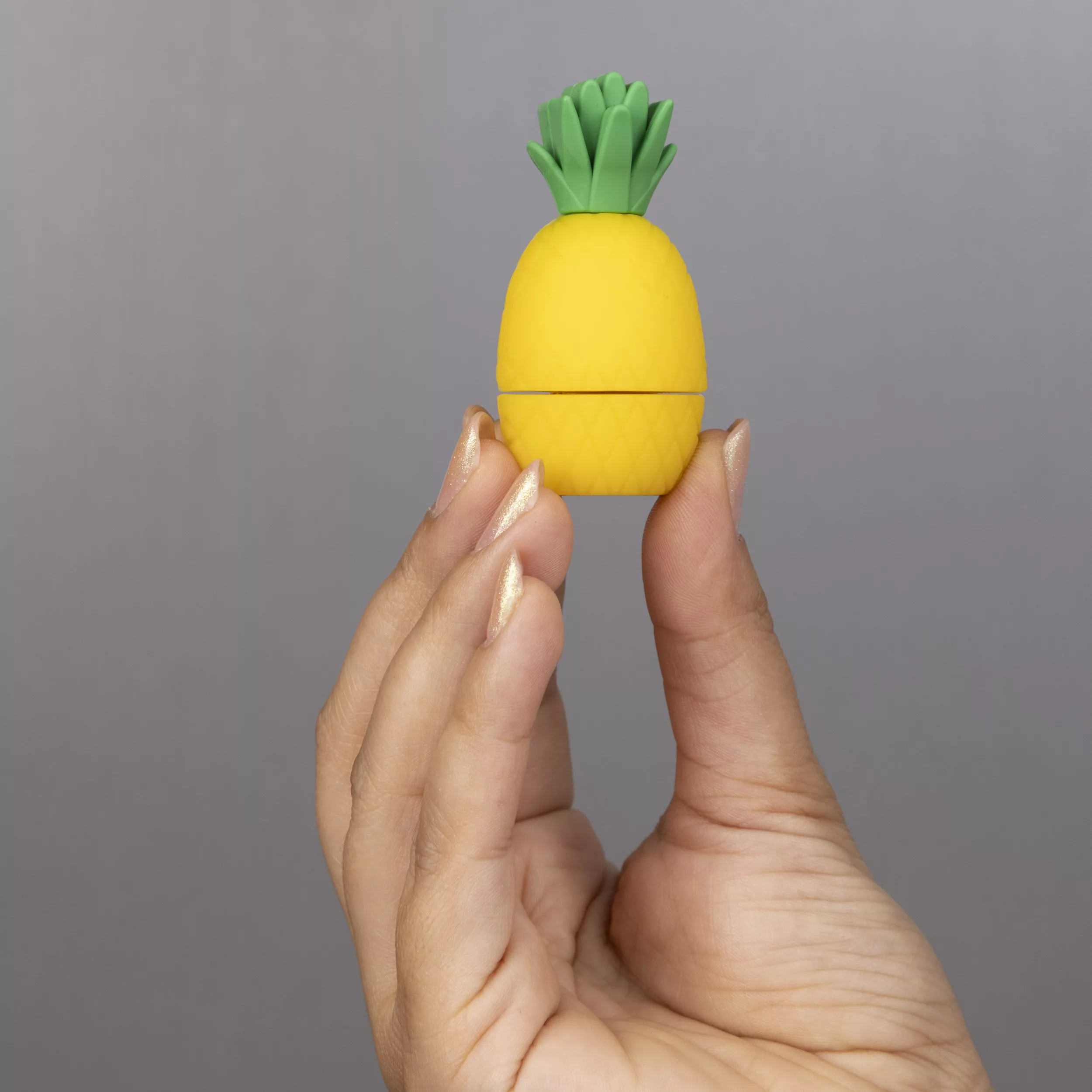 فلش مموری مدل آناناس ظرفیت هشت گیگابایت