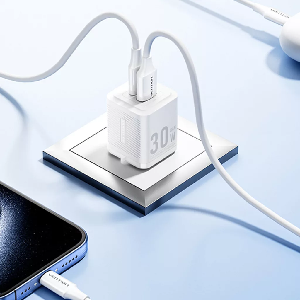 شارژر دیواری 30 وات ونشن مدل FEQB0-EU