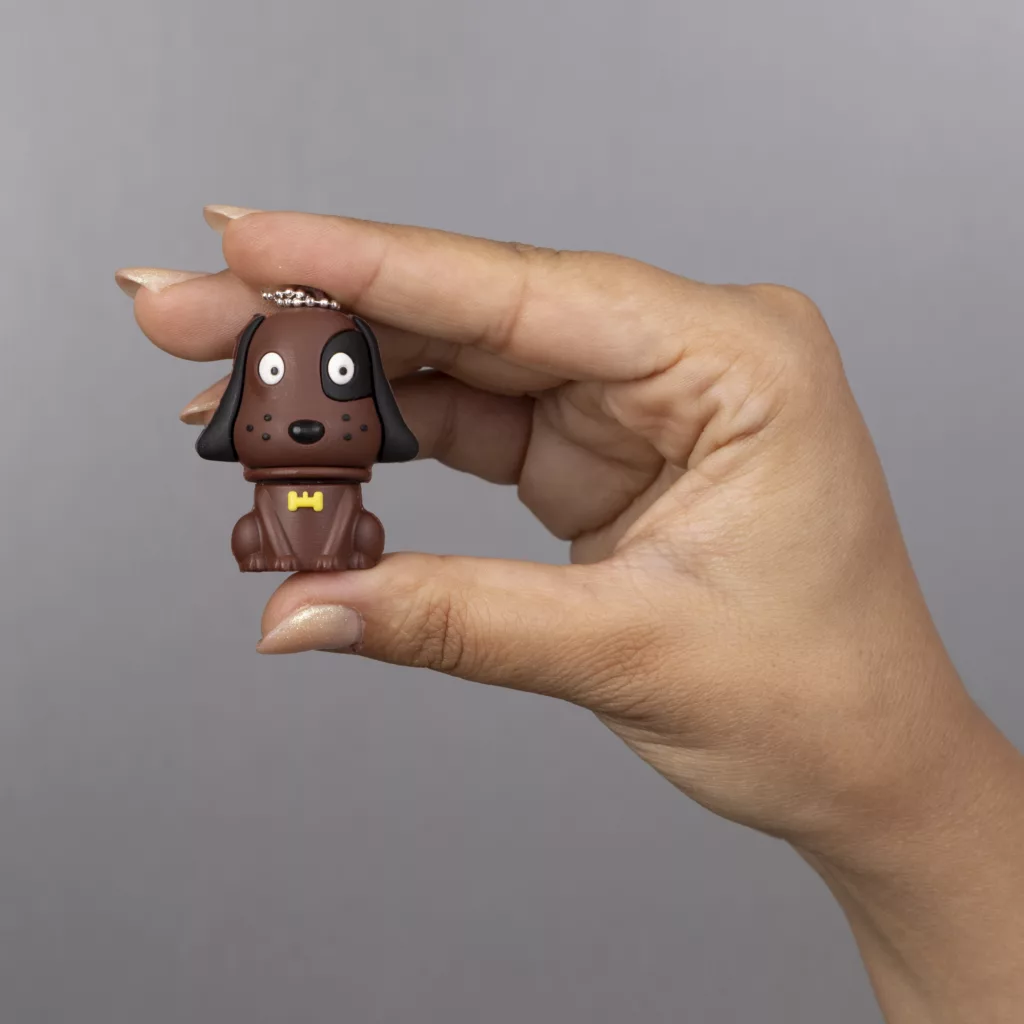 فلش مموری مدل سگ ظرفیت 16 گیگابایت