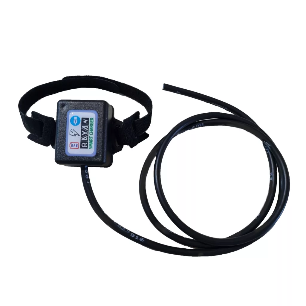 شارژر 15 واتی رایان مدل 5V-3A مناسب برای موتور سیکلت