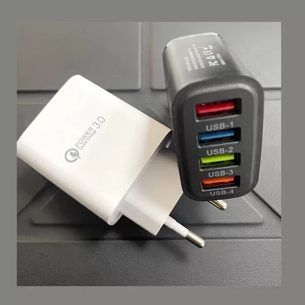 شارژر دیواری 20 وات 4 پورت مدل ADC-QC003