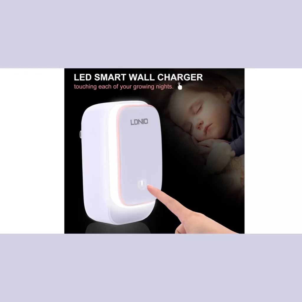 شارژر دیواری 22 وات الدینیو مدل A4405 به همراه کابل تبدیل USB-C