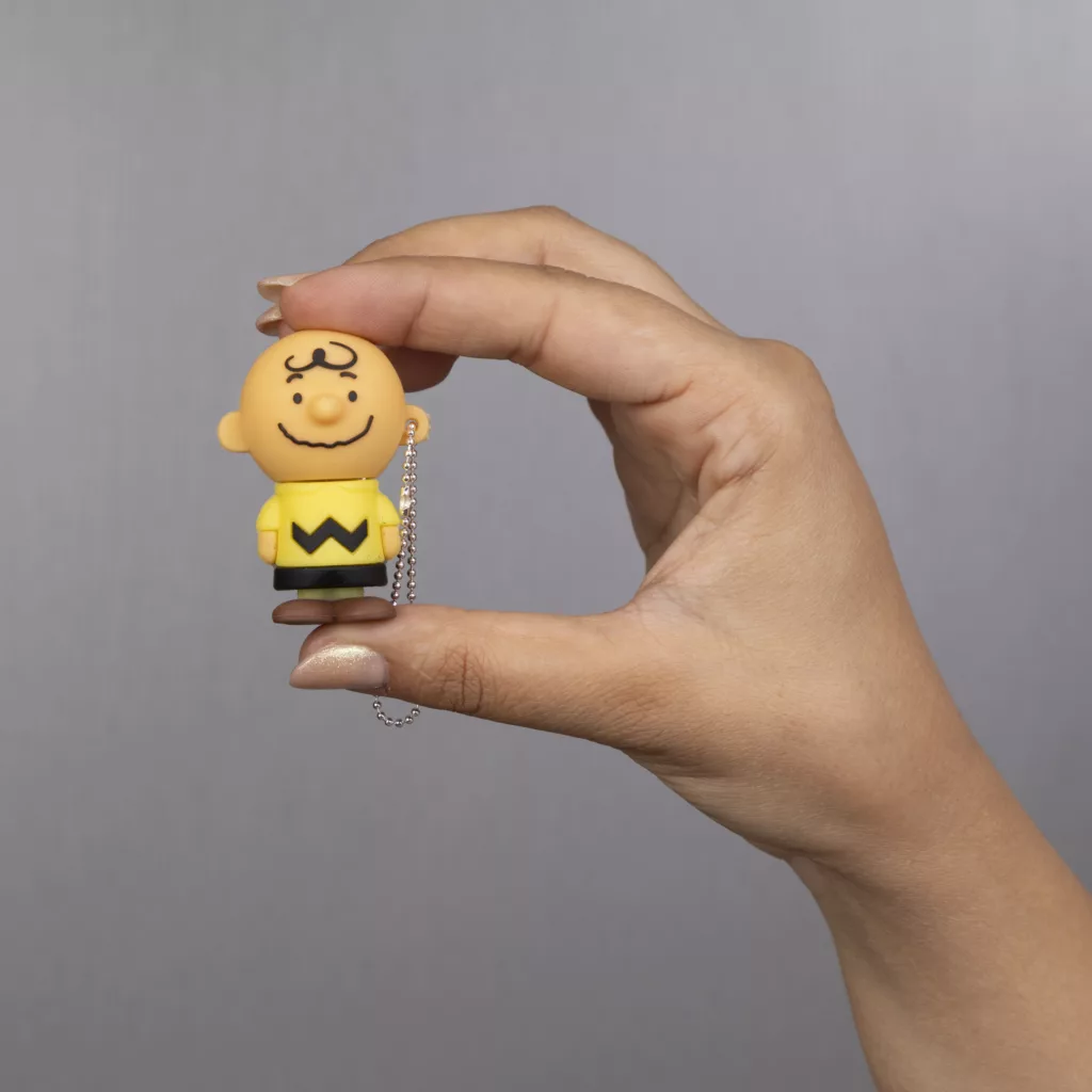 فلش مموری مدل چارلی براون ظرفیت 64 گیگابایت