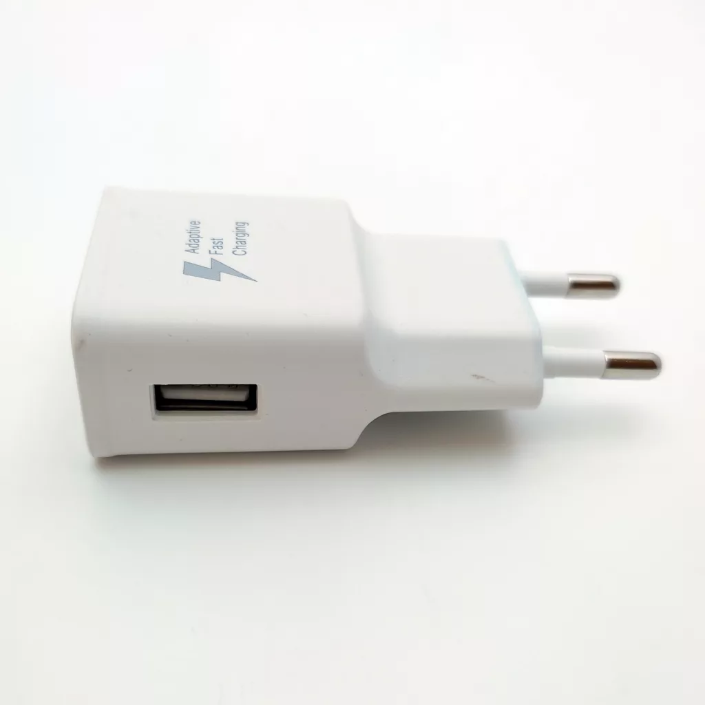 شارژر دیواری مدل -EP-TA20EWE