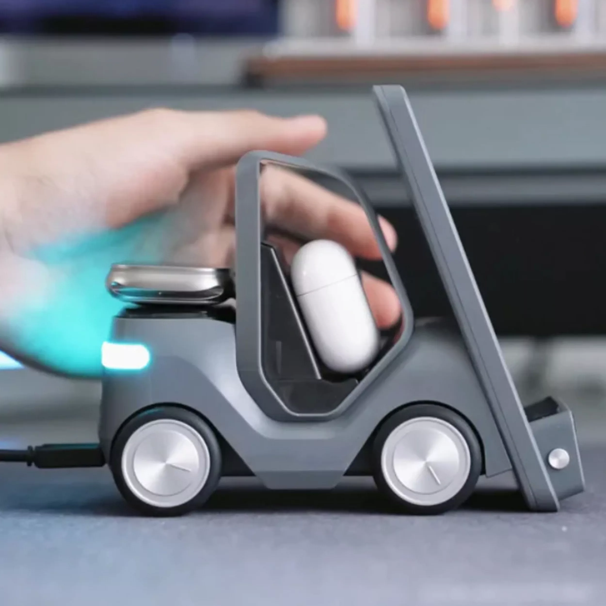 داک شارژر بی‌سیم گرین لاین مدل FLWR5