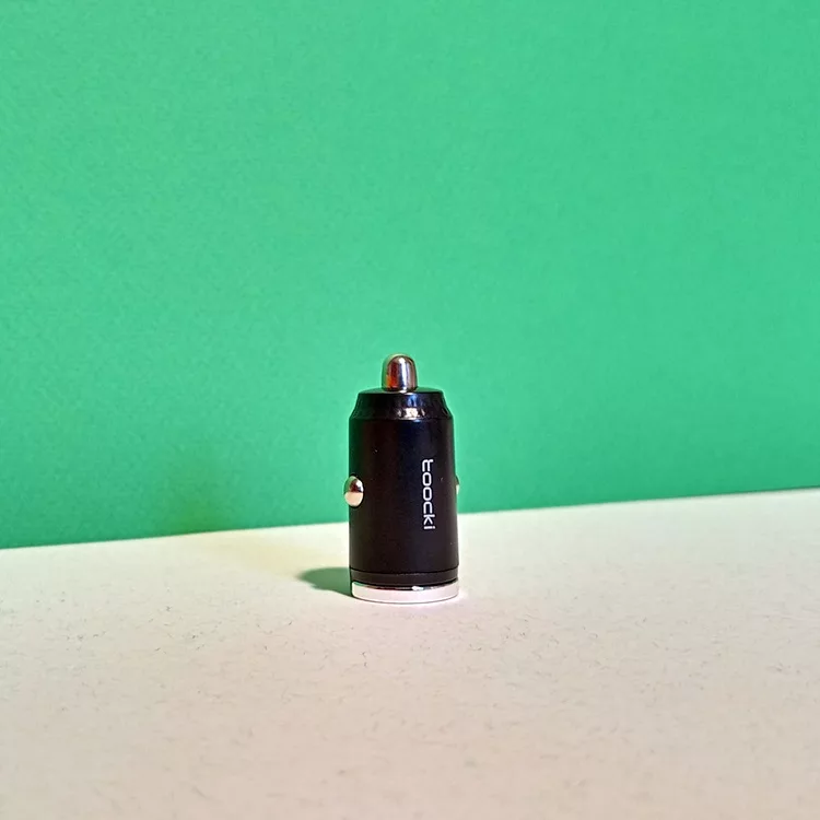 شارژر فندکی 33 وات توکی مدل TCCAC-LG01