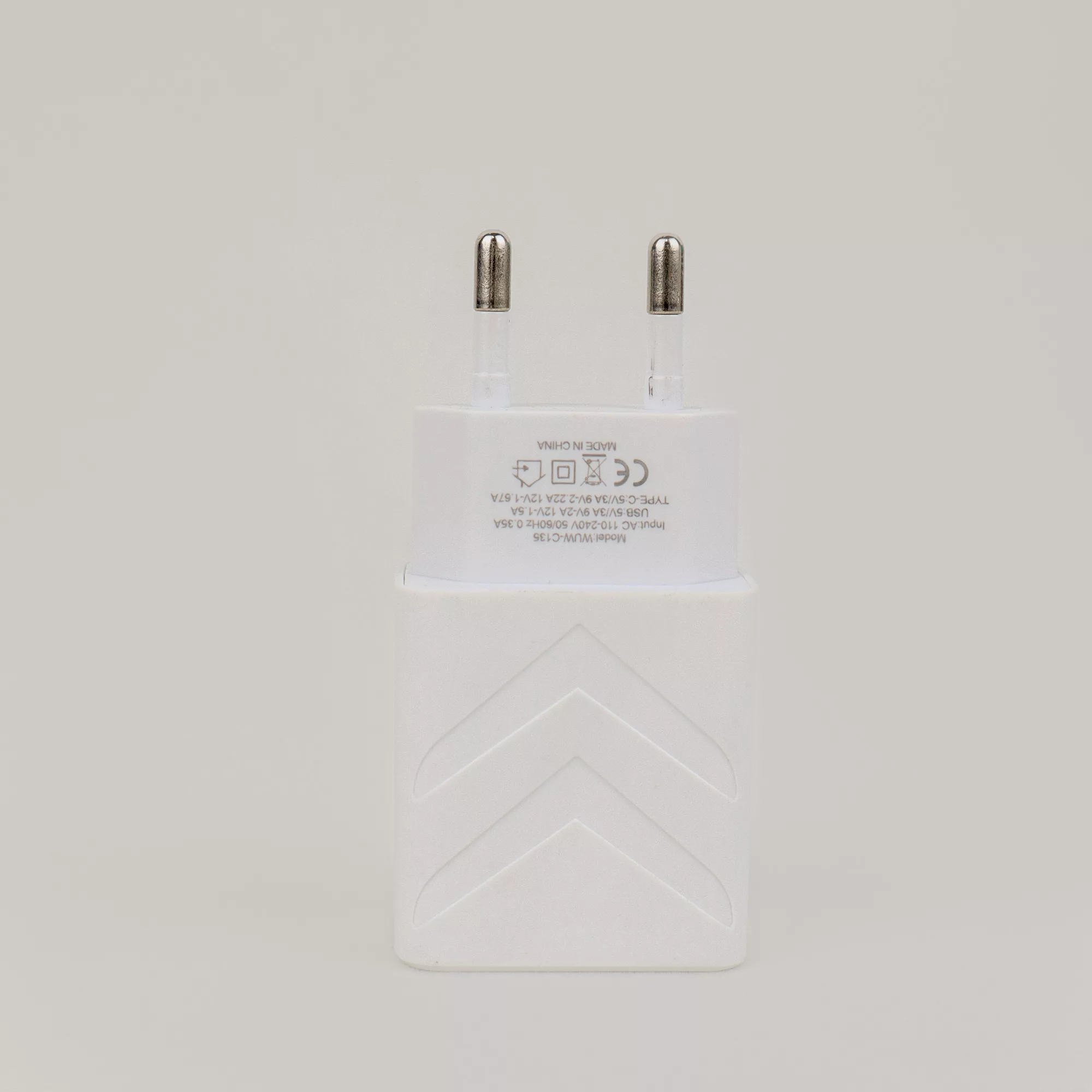 شارژر دیواری 5وات مدل C135