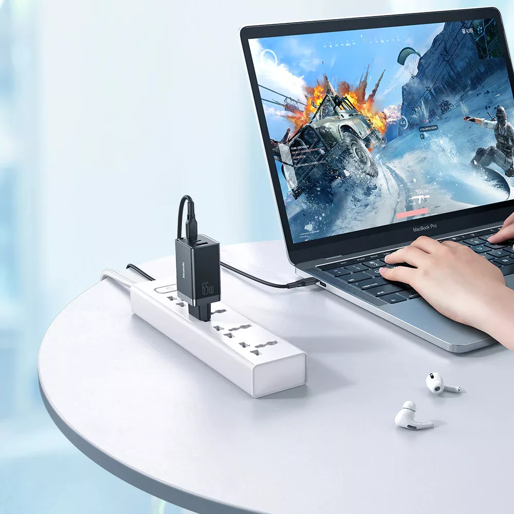 شارژر دیواری 65 وات مک دودو مدل GaN5 mini