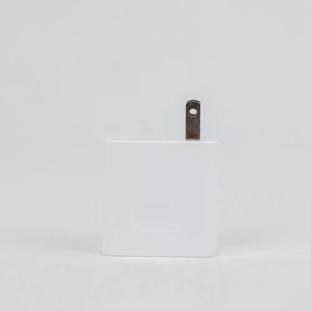 شارژر دیواری 135 وات  مدل HO2 micro به همراه کابل microUSB