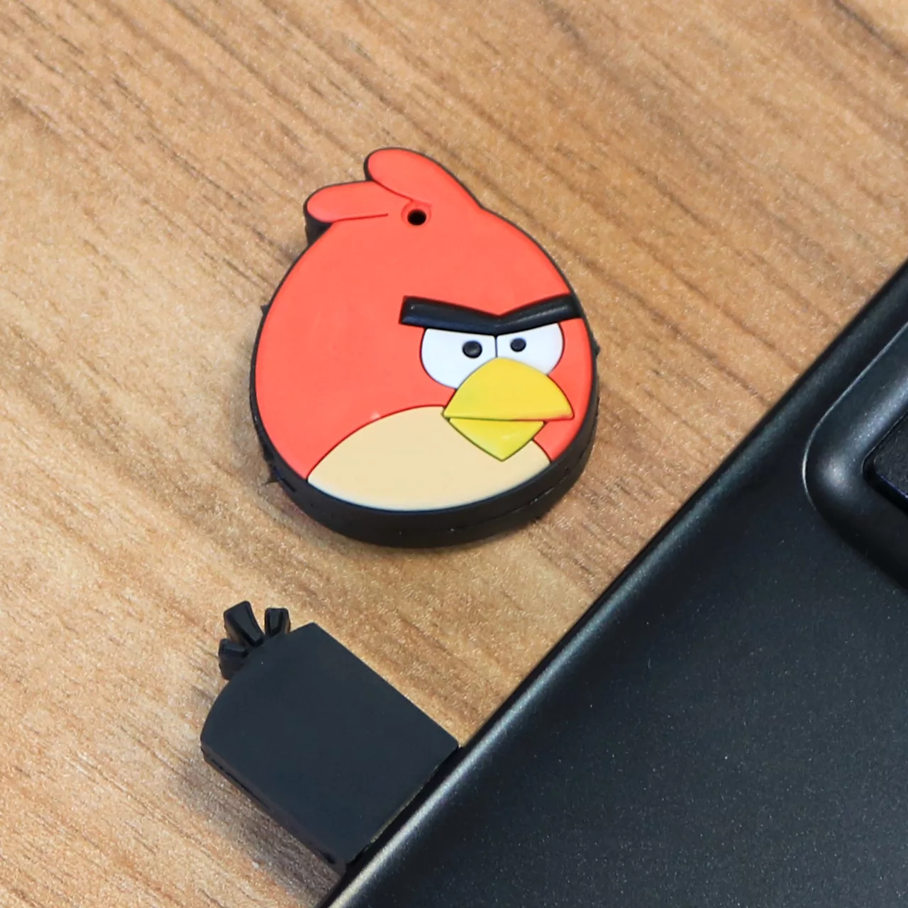 فلش مموری مدل Ul-Angry Birds01 ظرفیت 16 گیگابایت