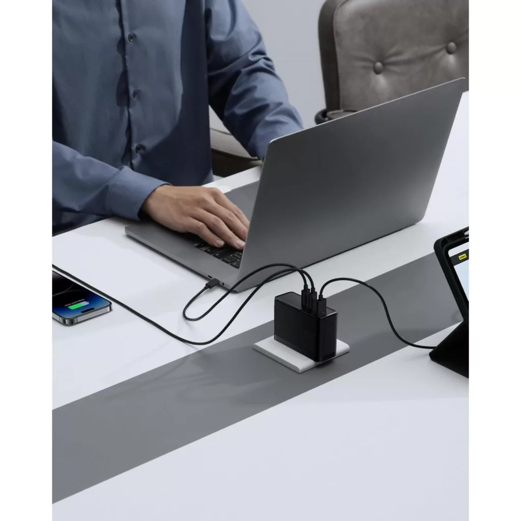 شارژر دیواری 160 وات بیسوس مدل GaN5 Pro 2C+U به همراه کابل تبدیل USB-C