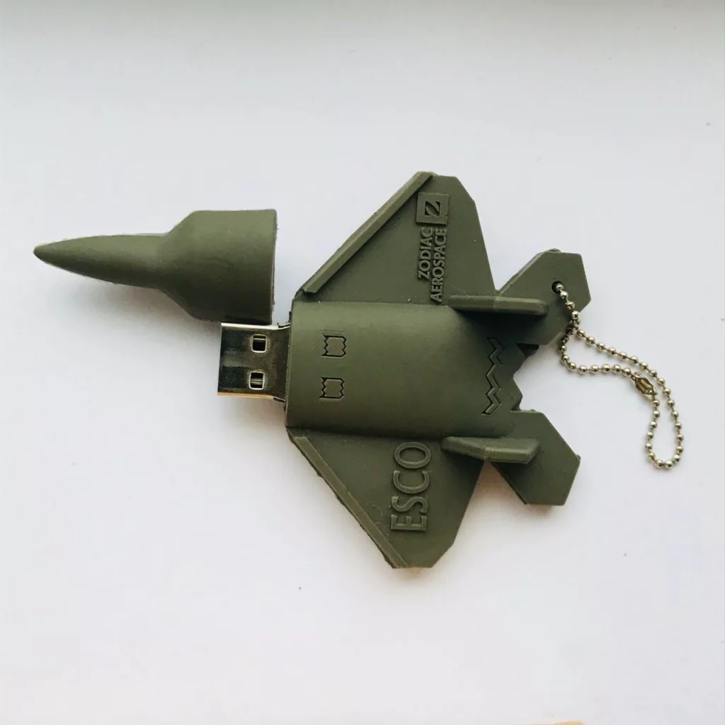 فلش مموری طرح هواپیمای جنگی مدل Ul-Warlane ظرفیت 8 گیگابایت