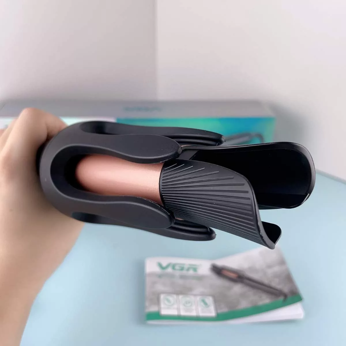 فر کننده و حالت دهنده مو وی جی ار مدل V-581