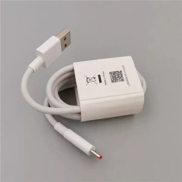 شارژر دیواری 67 وات مدل poco x4 pro به همراه کابل تبدیل USB-C