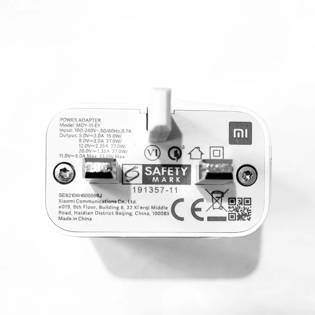 آداپتور شارژر شیائومی مدل MDY_11_EY به همراه کابل تبدیل USB-C