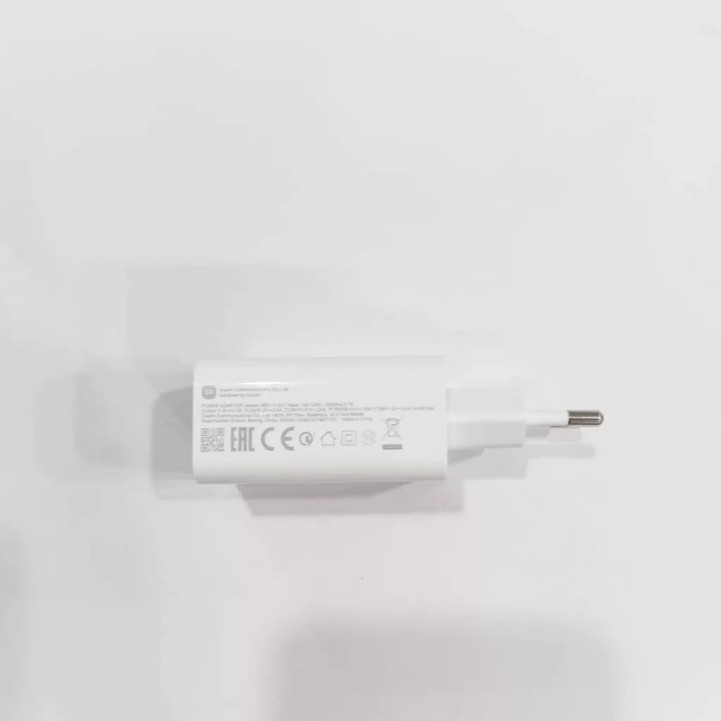 شارژر دیواری 33 وات مدل MDY به همراه کابل USB-C