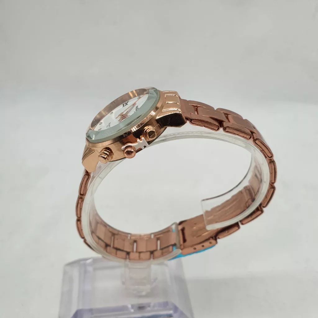 ساعت مچی عقربه ای زنانه مدل Y-222