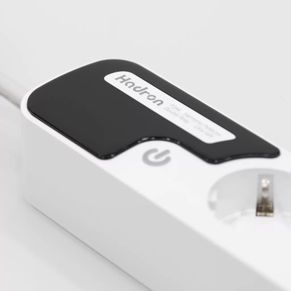 محافظ ولتاژ هارمونیک هادرون مدل P244