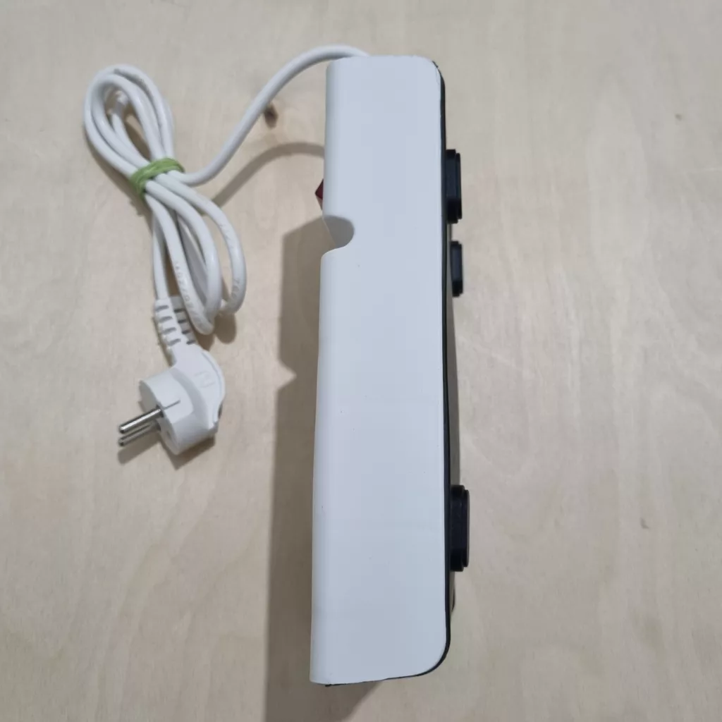 محافظ ولتاژ اودانا مدل U4-3m