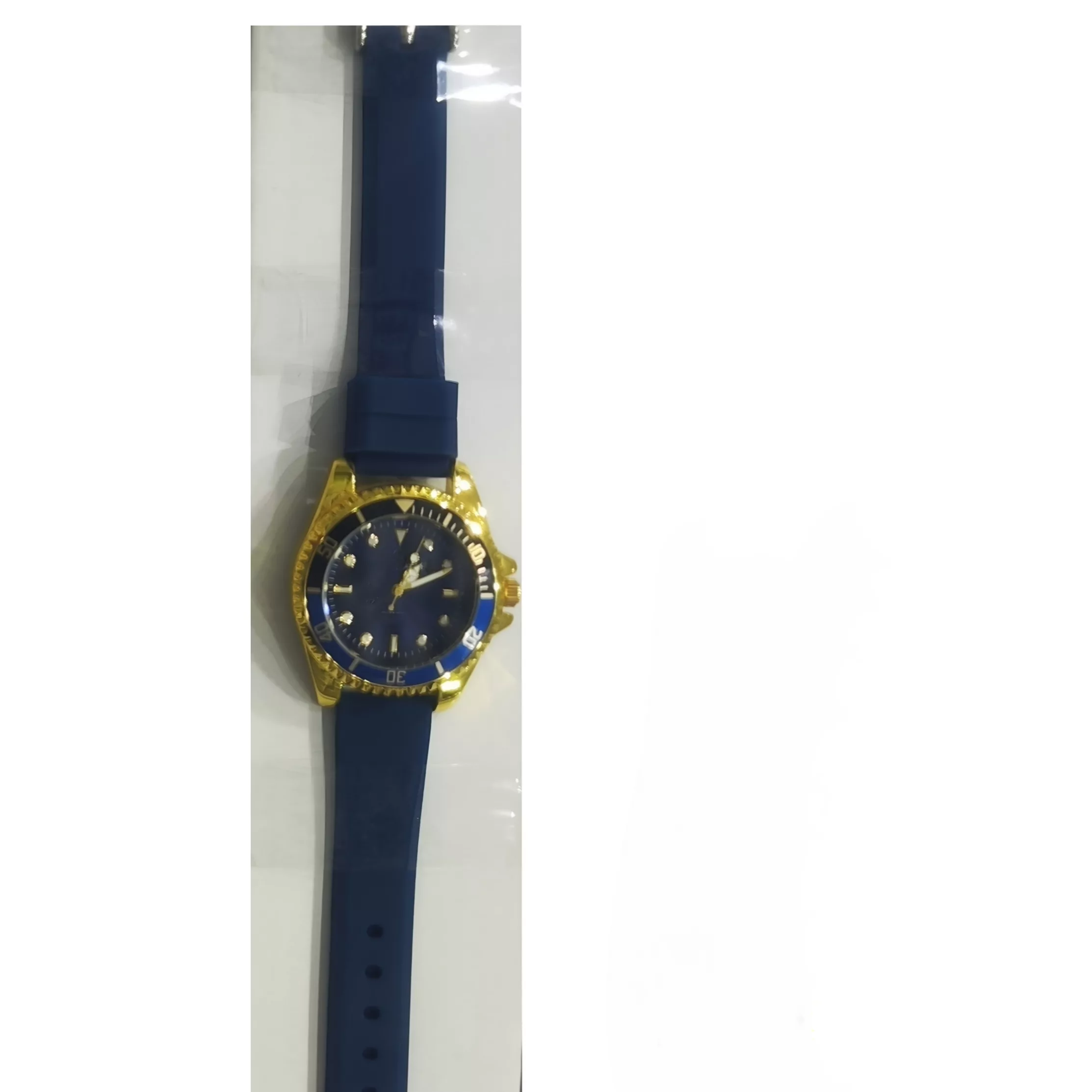 ساعت مچی عقربه‌ای کوارتز زنانه مدل کلاسیک مینیمال بند پیو کد ۳