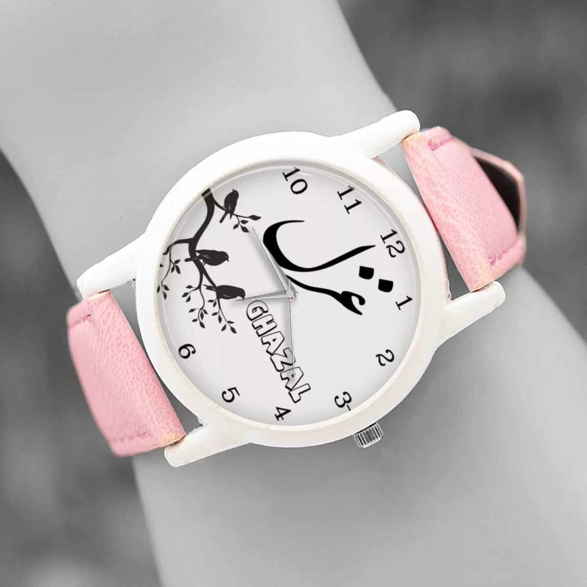 ساعت مچی عقربه ای زنانه طرح غزل کد LF3196