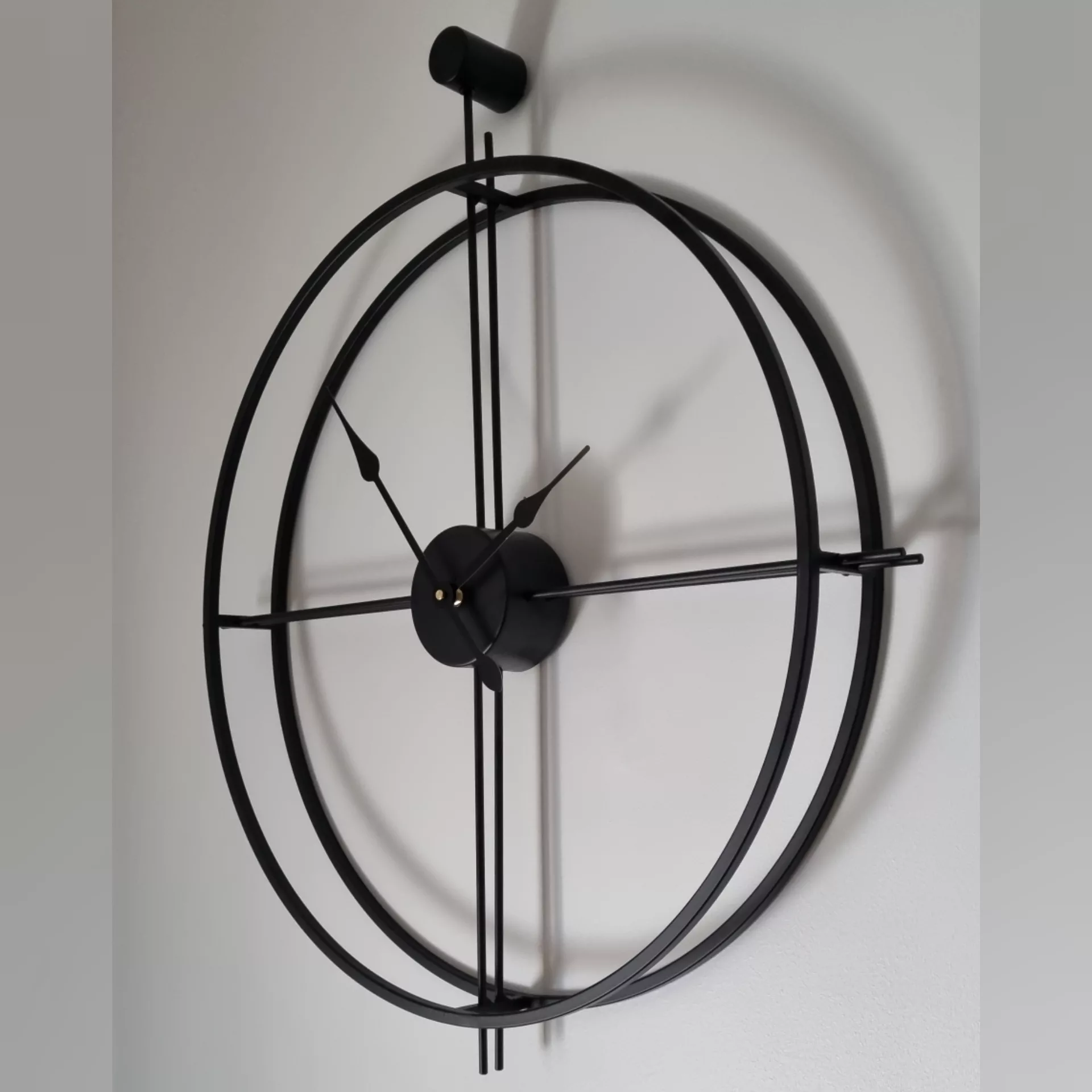 ساعت دیواری مدل فلزی کد D460