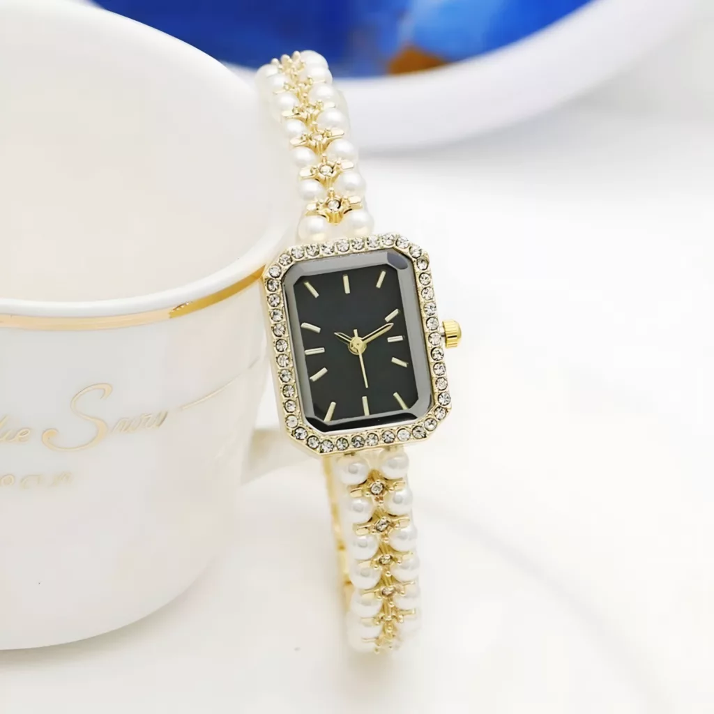 ساعت مچی عقربه‌ای کوارتز زنانه مدل لوکس بند مرواریدی دستبندی کد ۱