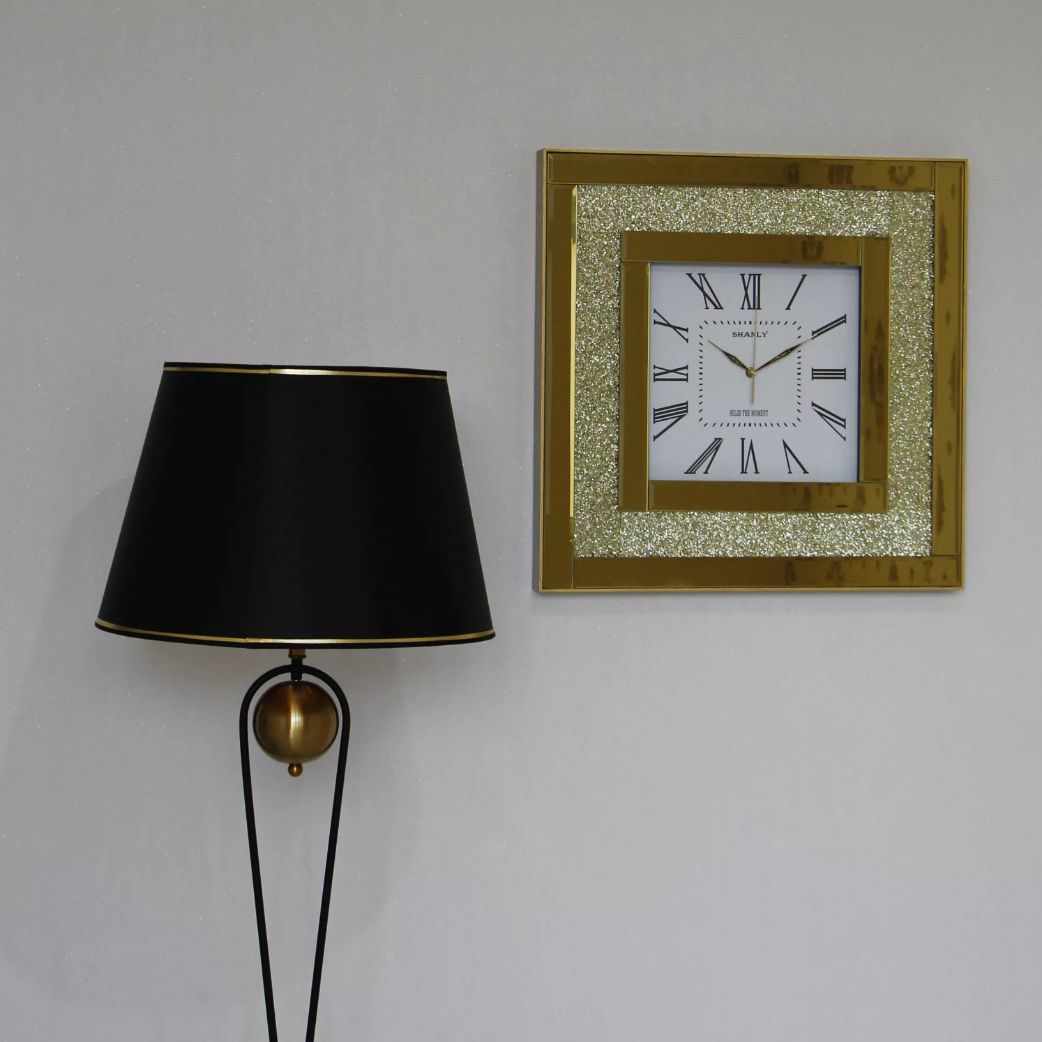 ساعت دیواری سانلی مدل آینه ای نگین دار کد 1208G