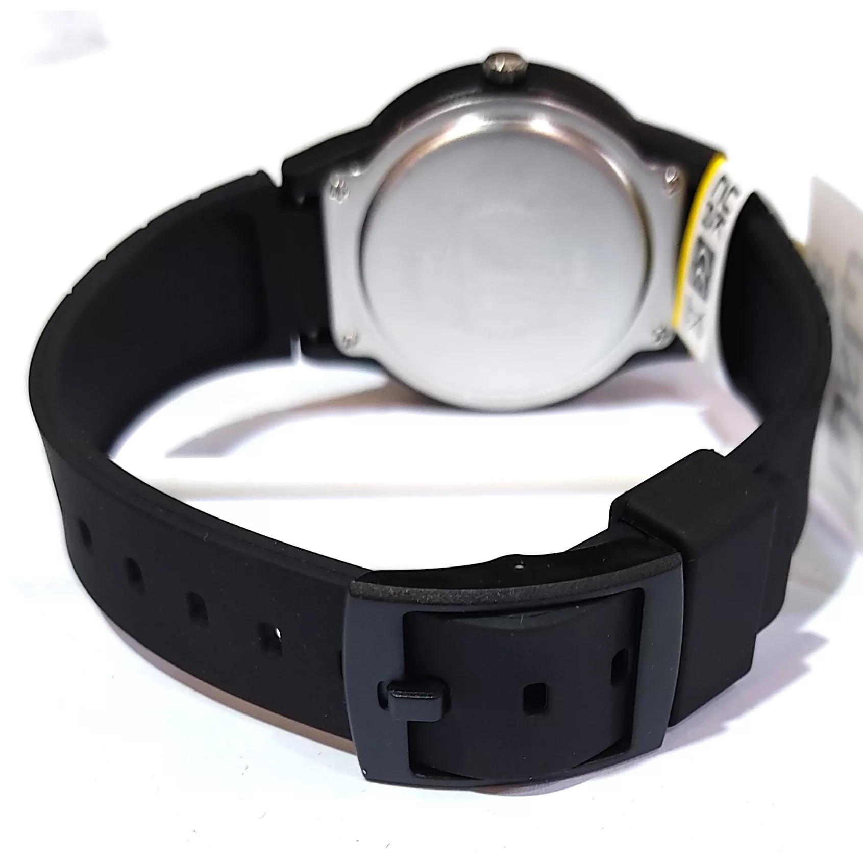 ساعت مچی عقربه ای زنانه کیو اند کیو مدل V34A-004VY