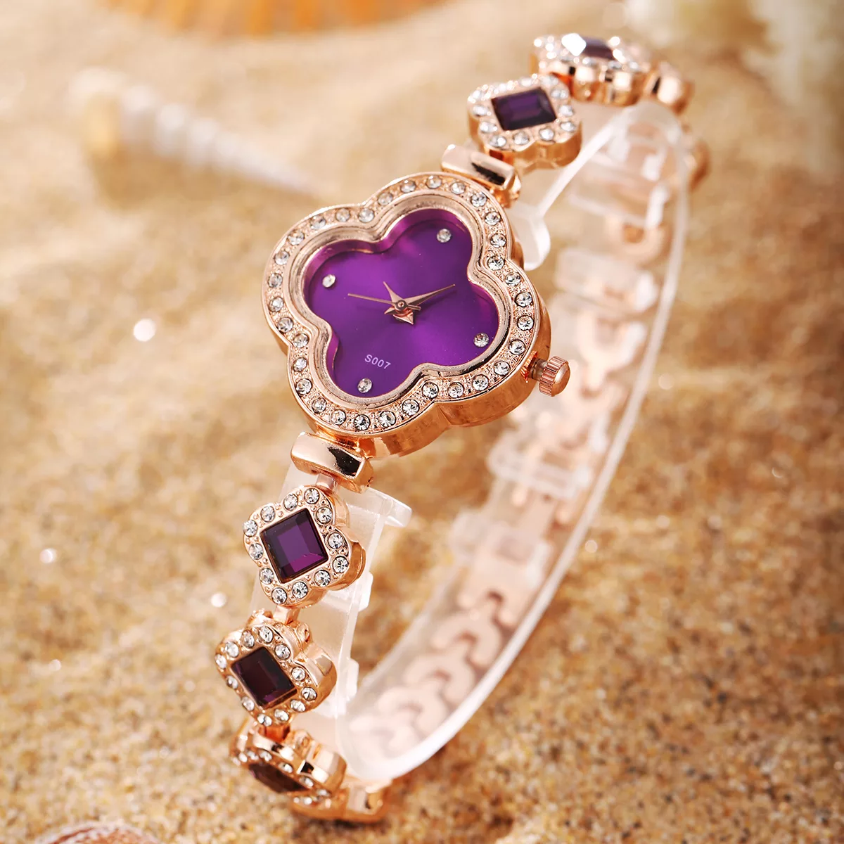 ساعت مچی عقربه ای زنانه مدل دور نگین