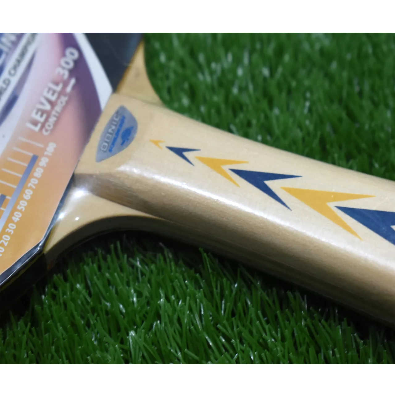 راکت پینگ پنگ دونیک مدل LEVEL 300