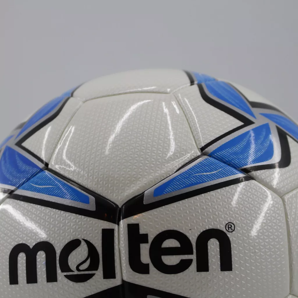 توپ فوتبال مدل Vantiaggio 5000