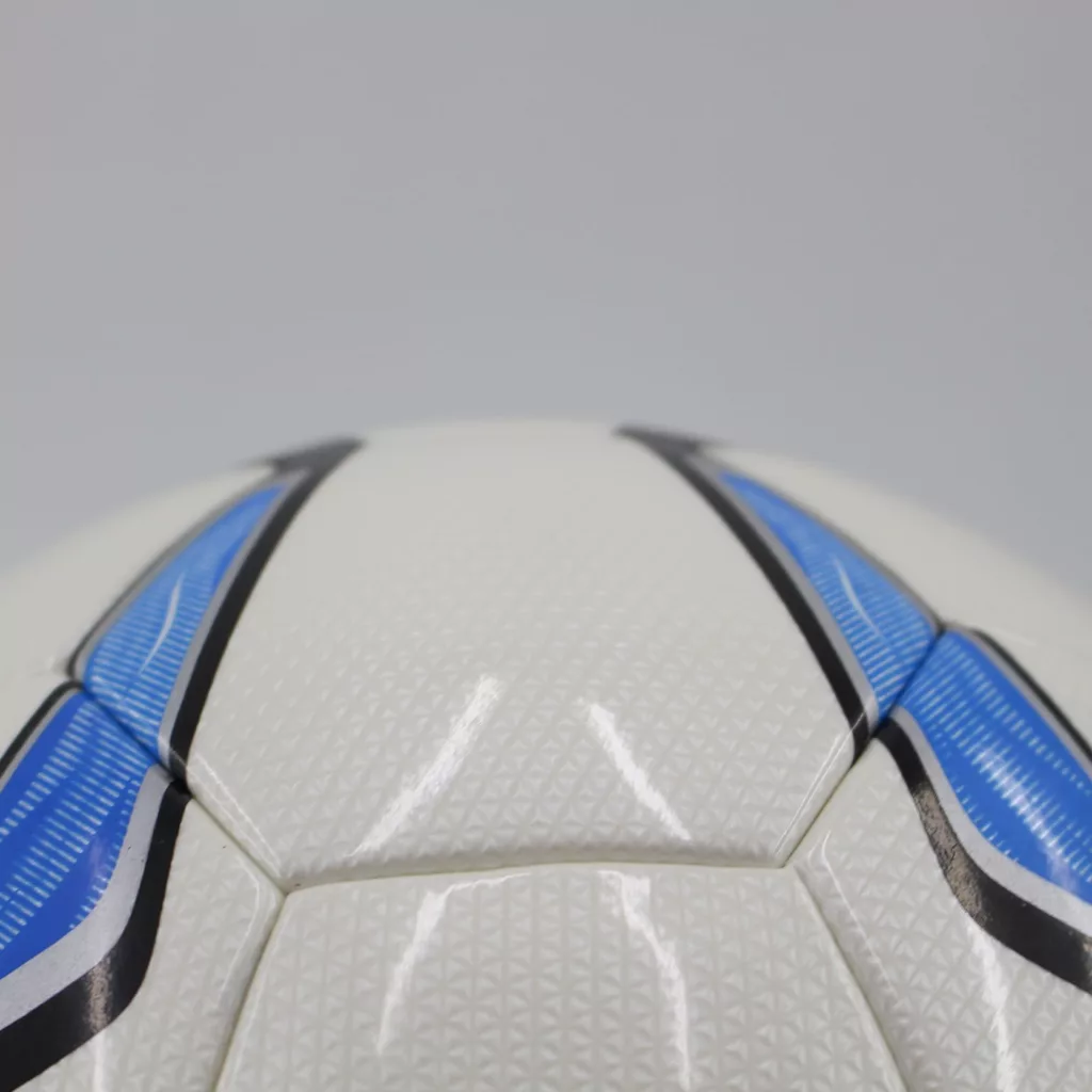 توپ فوتبال مدل Vantiaggio 5000