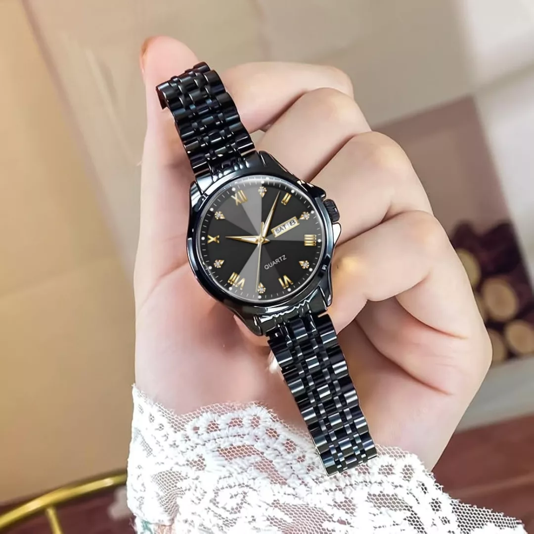 ساعت مچی عقربه‌ای کوارتز زنانه مدل کلاسیک لوکس دی دیت بند استیل طرح بافت کد ۱.۳