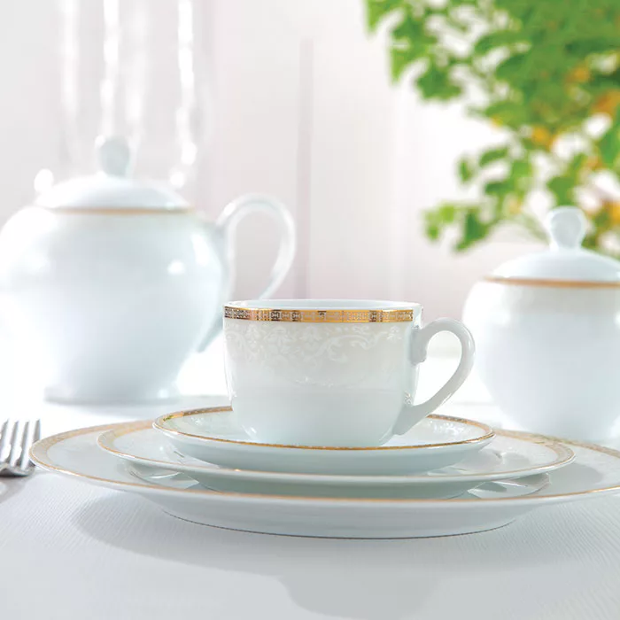 سرویس غذاخوری 28 پارچه چینی زرین ایران مدل ریوا