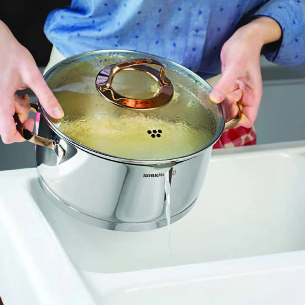 سرویس پخت و پز 8 پارچه کرکماز مدل رزانا