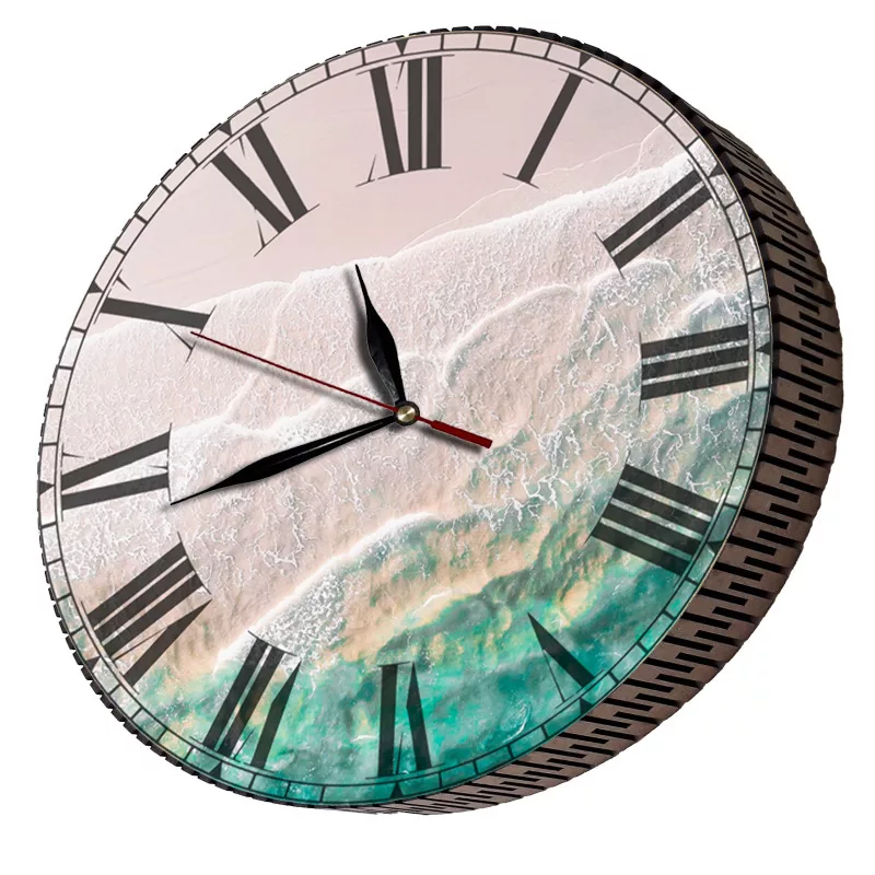 ساعت دیواری مدل موج در ساحل