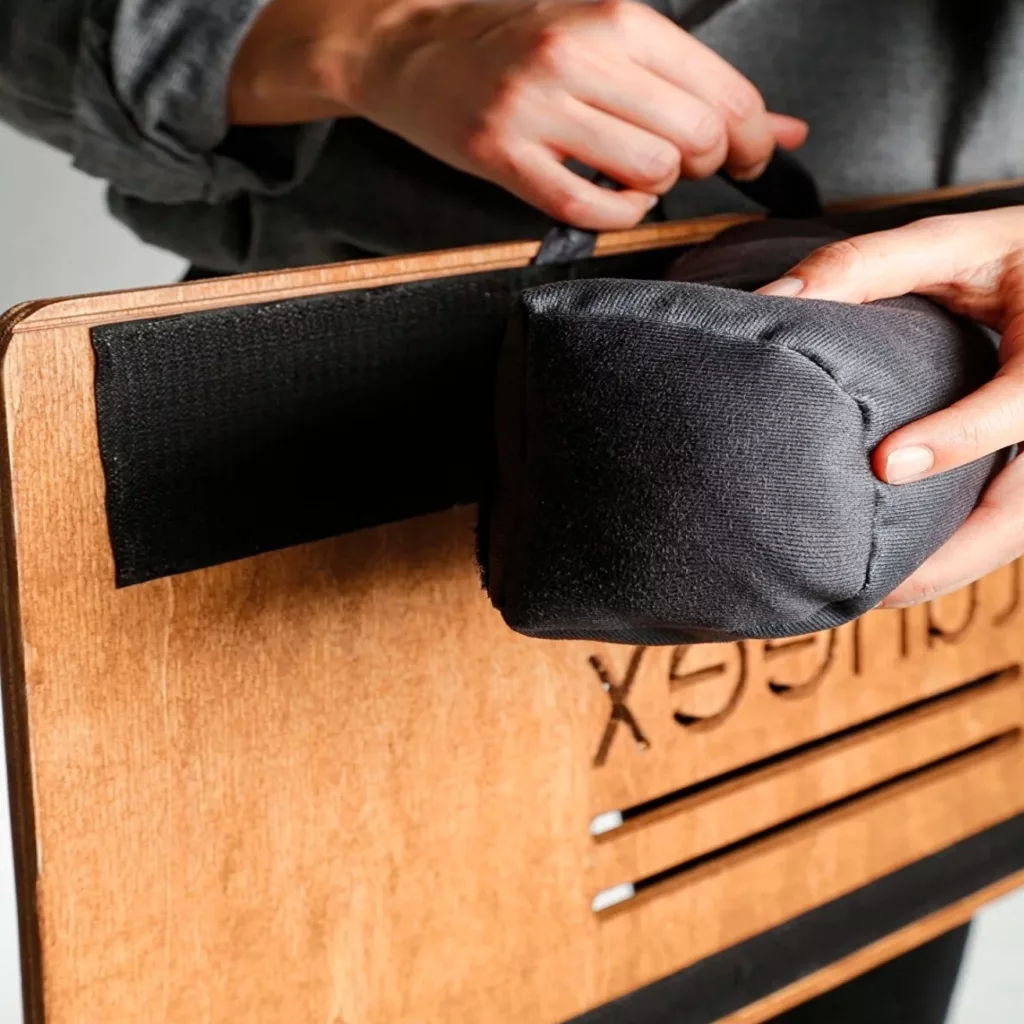 پایه نگهدارنده لپ تاپ مدل چوبی tuneex