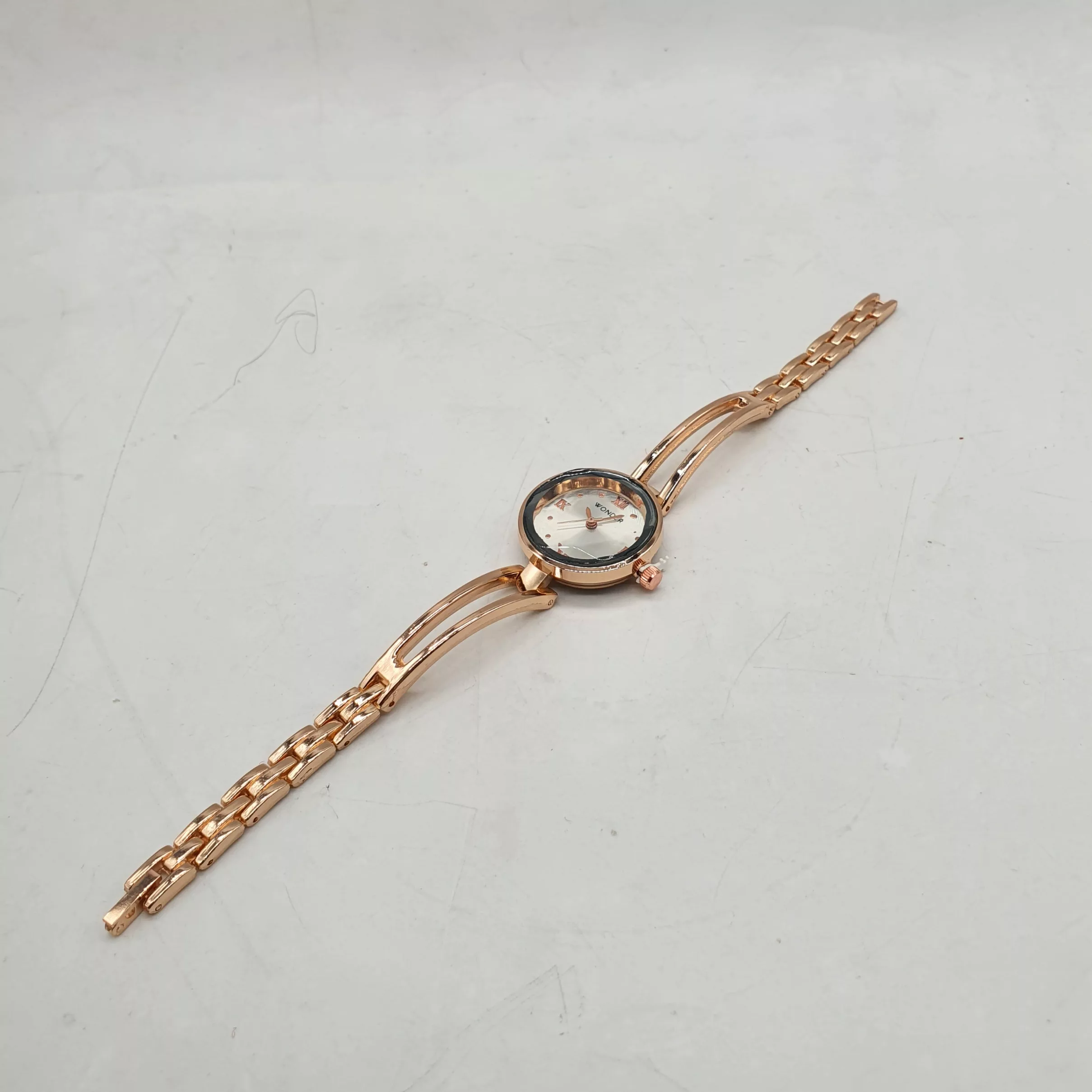 ساعت مچی عقربه ای زنانه مدل s30