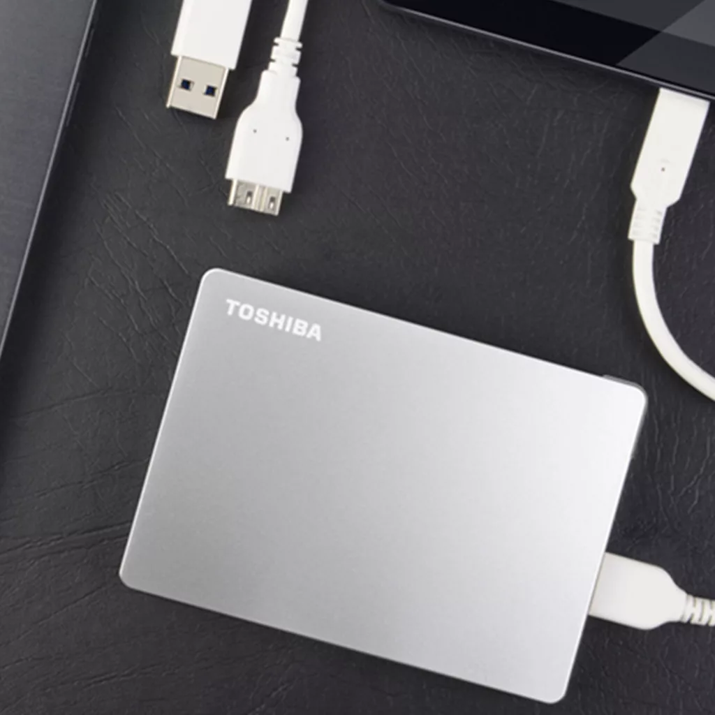 هارد اکسترنال توشیبا مدل Canvio Flex ظرفیت دو ترابایت دارای رابط USB Type-A 3.2