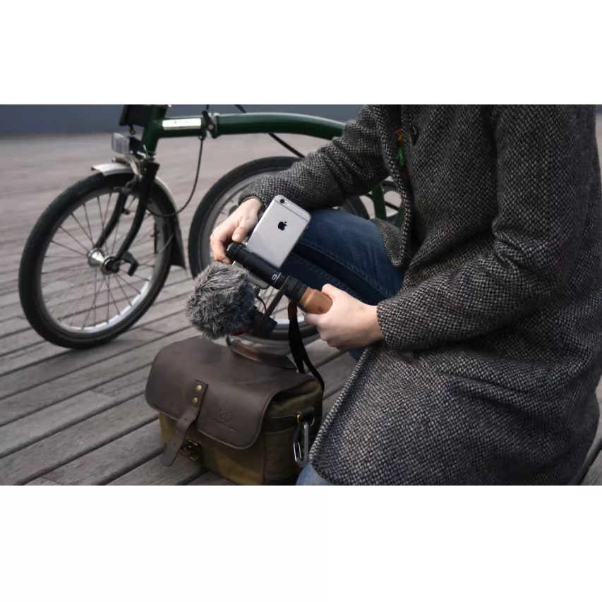 پایه نگهدارنده گوشی موبایل شولدرپاد مدل R2