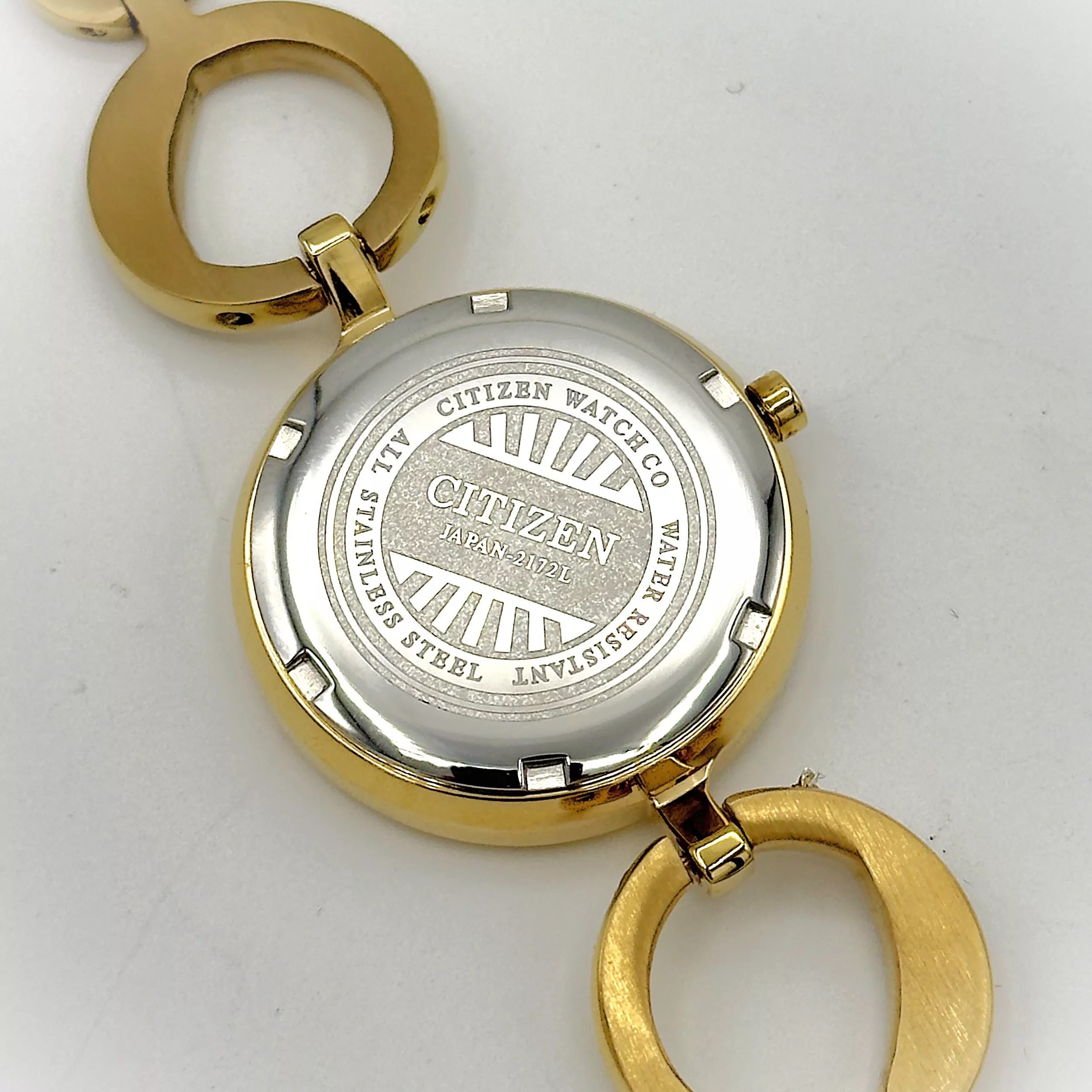 ساعت مچی عقربه‌ای کوارتز زنانه سیتی زن مدل 2172L