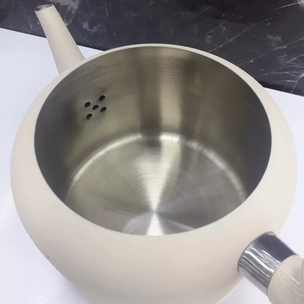 ست کتری و قوری نزاز مدل لوله دار طرح رنگی