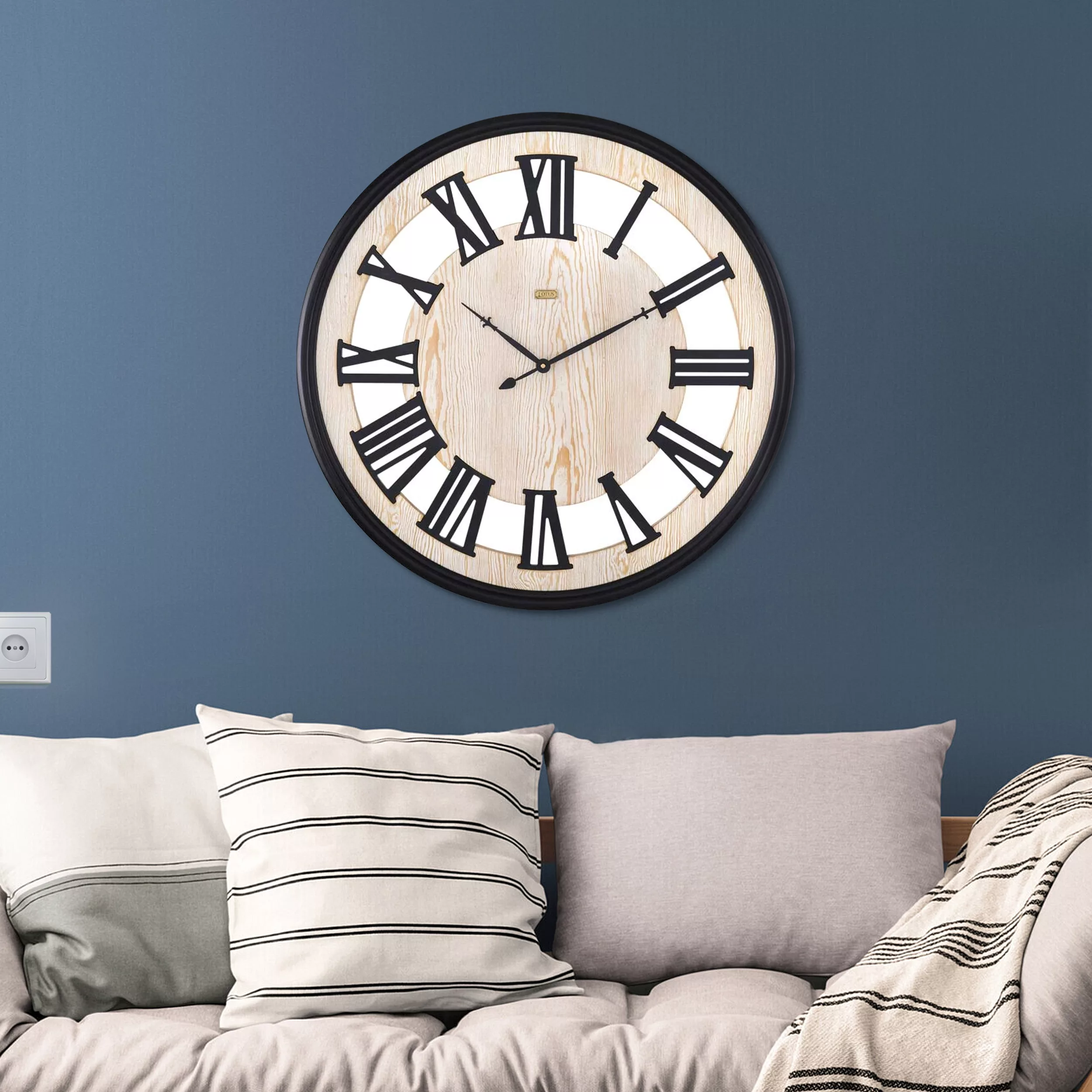 ساعت دیواری لوتوس مدل 19029 MAXIME