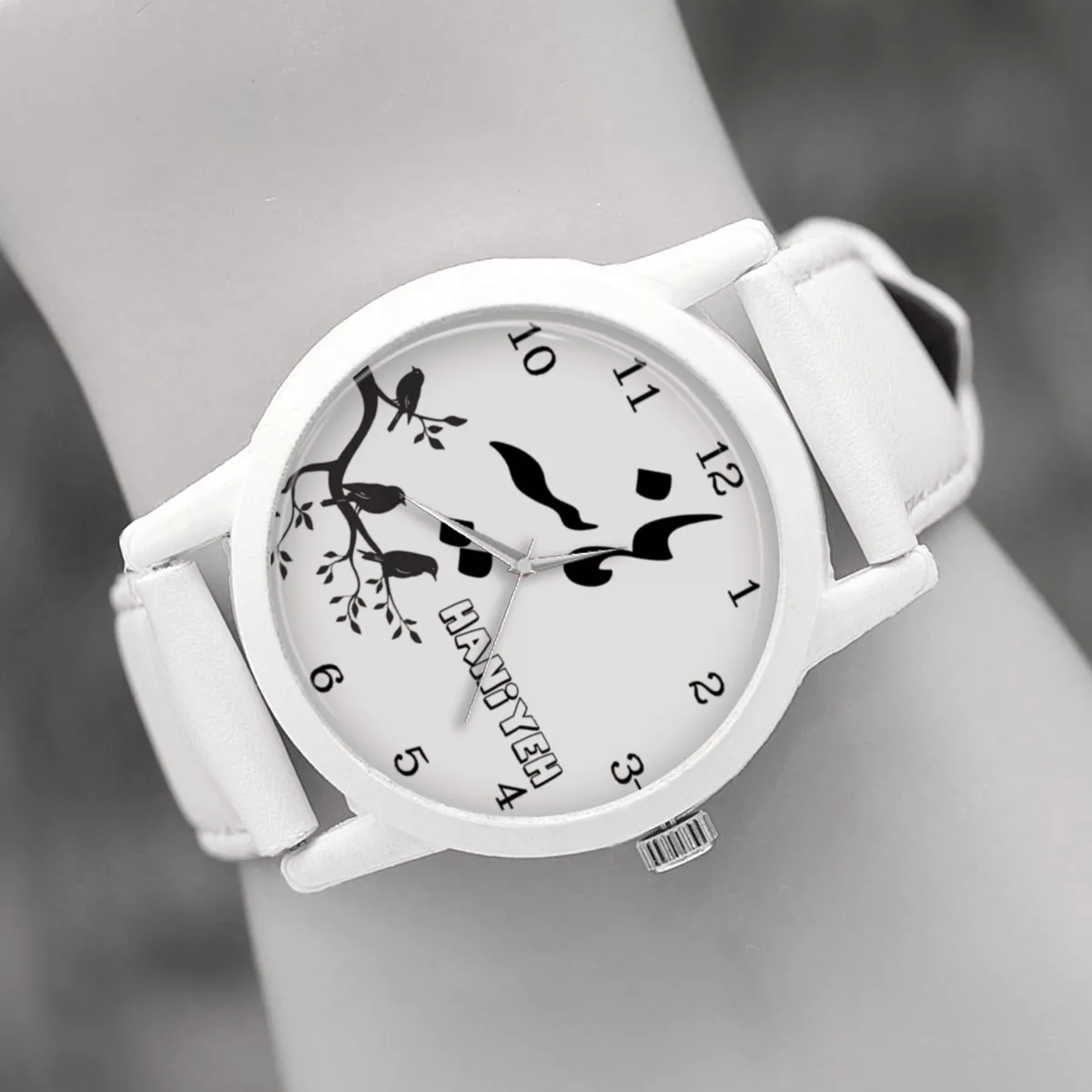 ساعت مچی عقربه ای زنانه طرح هانیه کد LF3137